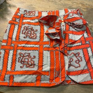 Printed fun mini skirt!